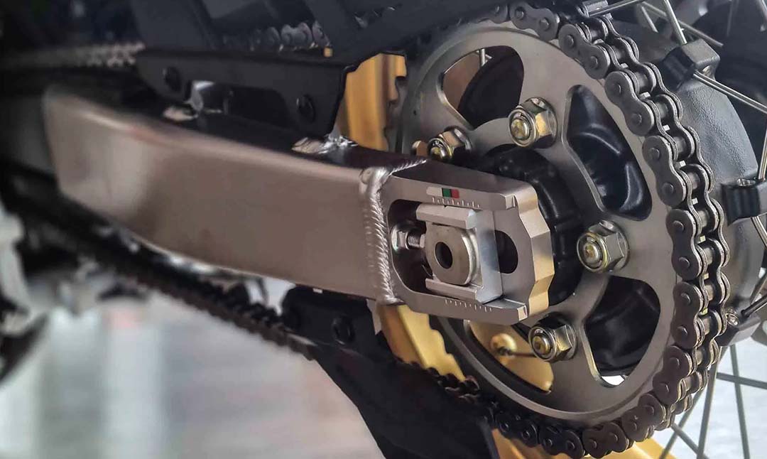 Cara Membersihkan Rantai Motor Agar Bersih