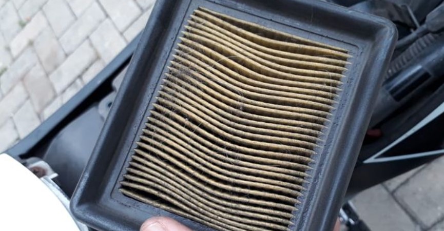 Filter Udara Motor Kotor, Bisa Bikin Motor Tidak Bertenaga