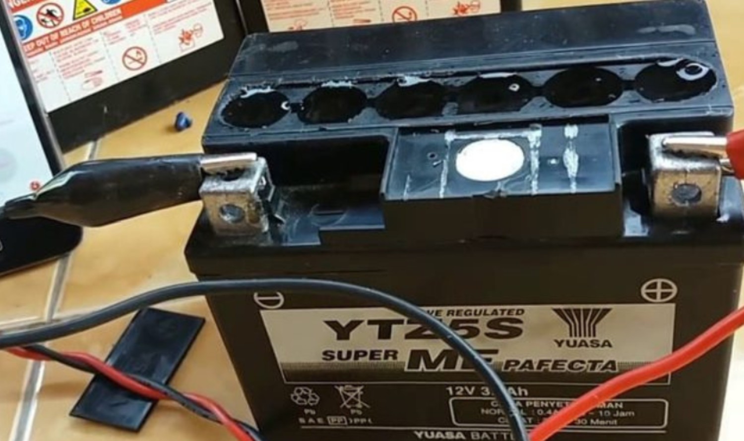 Daftar Harga Terbaru Aki Motor Buat Motor Matik dan Motor Besar