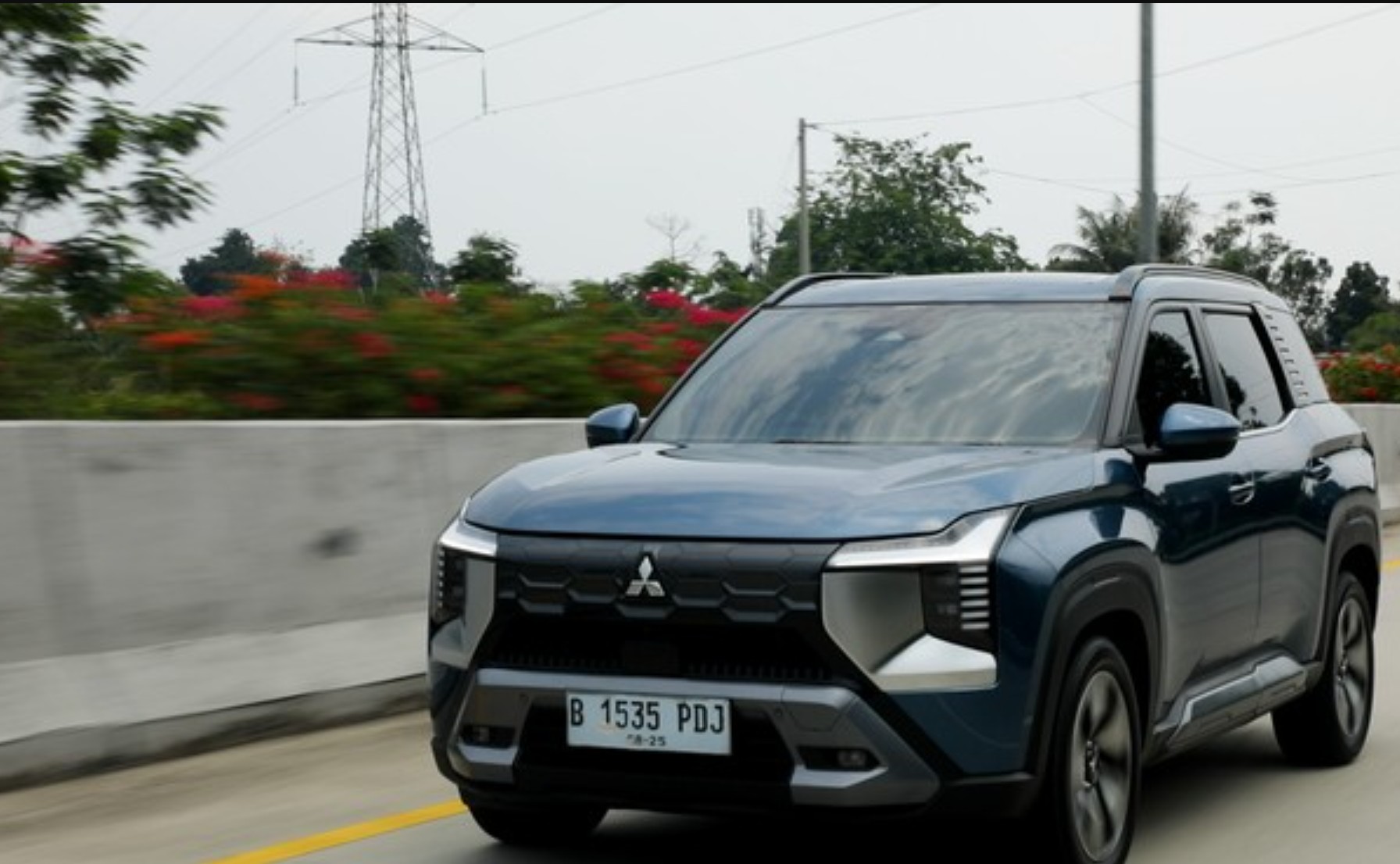 Mitsubishi Destinator SUV 7-Seater Global Produksi Indonesia dengan Fitur Premium dan Performa Andal