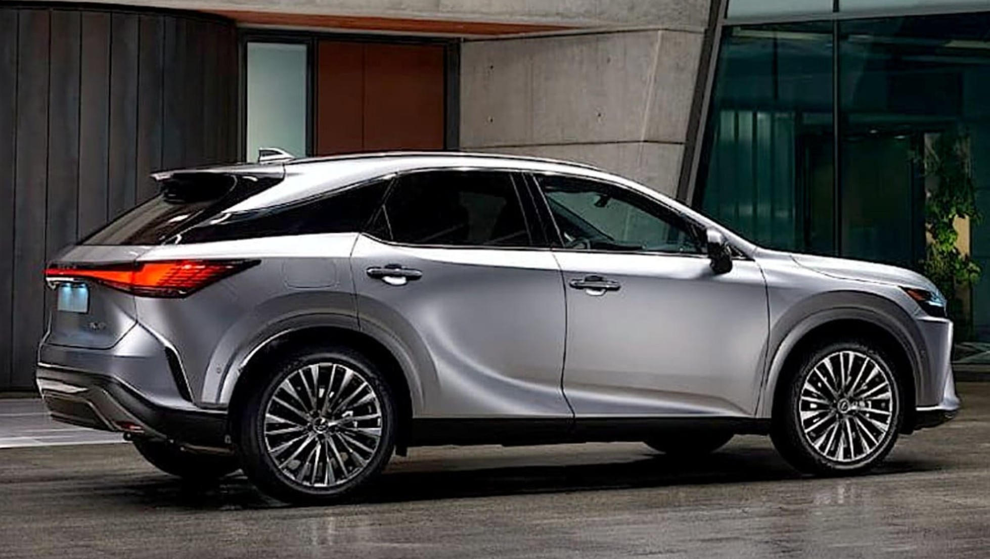 Segini Harga dan Spesifikasi Salah Satu Mobil Ahmad Sahroni yang dirusak Masa